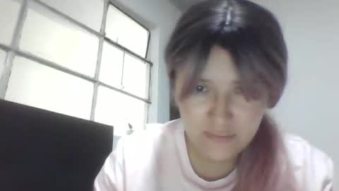 Snapshot of emiliahoney chatting on 5, 1, 2026 emiliahoney online show from 5, 1, 2026