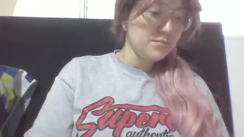 Snapshot of emiliahoney chatting on 17, 1, 2026 emiliahoney online show from 17, 1, 2026