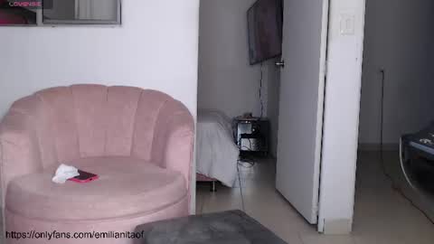 Snapshot of emilianita chatting on 9, 7, 2026 emilianita online show from 9, 7, 2026