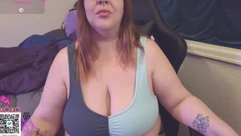 emilie foxx online show from 10, 3, 2025