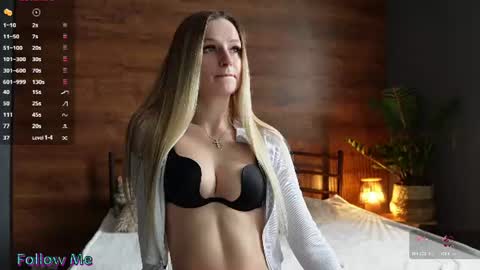Snapshot of emilly___ chatting on 20, 6, 2026 Emilly online show from 20, 6, 2026