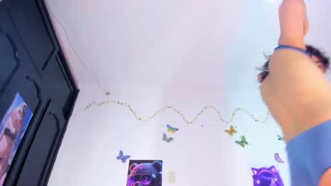 Snapshot of emilly_coper18 chatting on 8, 2, 2025 emily online show from 8, 2, 2025