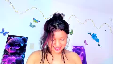 Snapshot of emilly_coper18 chatting on 13, 2, 2025 emily online show from 13, 2, 2025