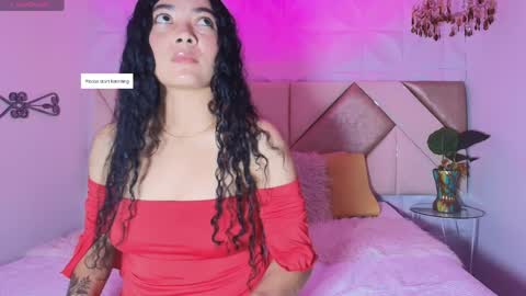 Snapshot of emilly_duque chatting on 13, 5, 2026 Emilly online show from 13, 5, 2026