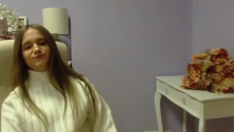 Emilly online show from 11, 12, 2024