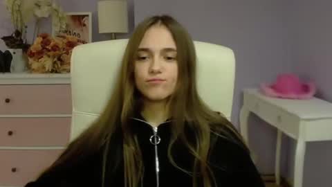 Emilly online show from 31, 1, 2025