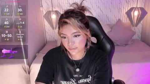 emilly_mell online show from 28, 2, 2026