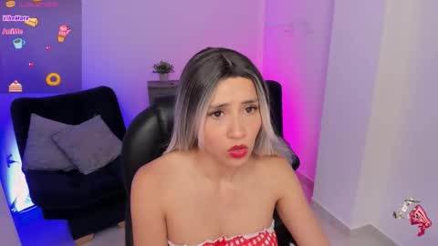 Snapshot of emilly_smith_1 chatting on 11, 3, 2026 Emily online show from 11, 3, 2026