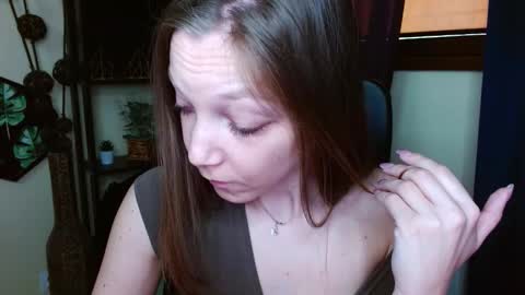 Emilly online show from 25, 3, 2026