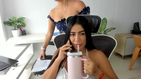 Emilly  online show from 12, 9, 2025