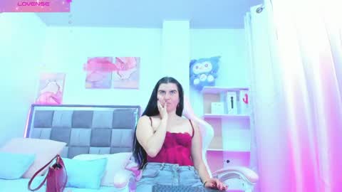 emily9__ online show from 6, 4, 2026