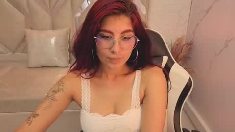 Emily  tp 700am - 1400pm online show from 16, 2, 2026