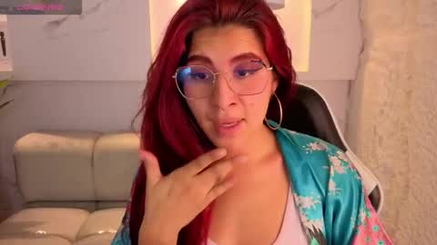 Emily  tp 700am - 1400pm online show from 2, 3, 2026