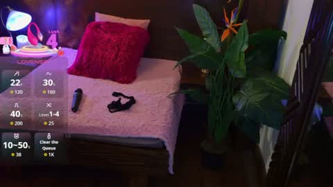 Snapshot of emily_amura chatting on 16, 6, 2026 CALL ME EMILY online show from 16, 6, 2026