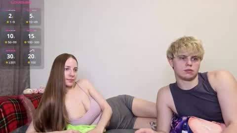 emily_and_ilumi online show from 27, 3, 2026