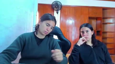Emily and Soffy online show from 4, 7, 2026