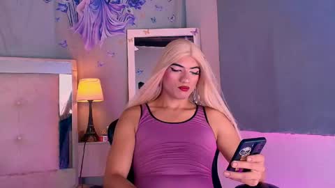 emily_castillo1_ online show from 22, 5, 2026