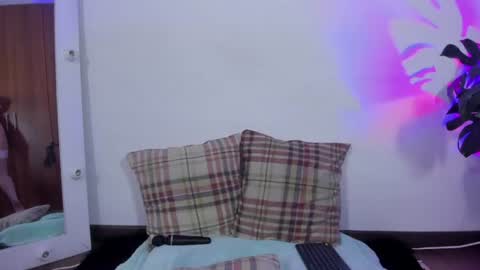 Snapshot of emily_cookk chatting on 23, 6, 2026 Emily online show from 23, 6, 2026