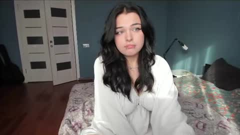 Snapshot of emily_ferra chatting on 30, 6, 2026 emily_ferra online show from 30, 6, 2026