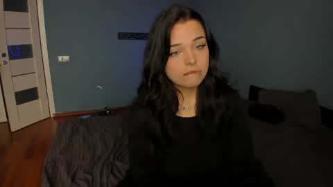 Snapshot of emily_ferra chatting on 23, 7, 2026 emily_ferra online show from 23, 7, 2026