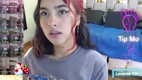 emily fox 3 online show from 11, 3, 2025