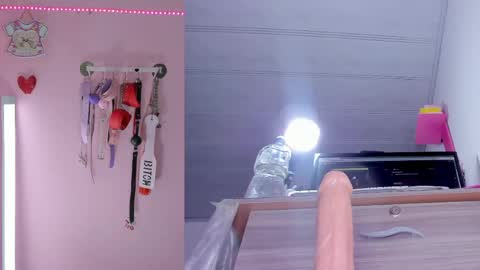 emily_foxxxi online show from 29, 5, 2026