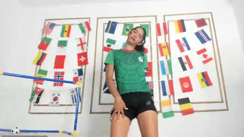 Snapshot of emily_gaviria1 chatting on 19, 6, 2026 emily_gaviria1 online show from 19, 6, 2026