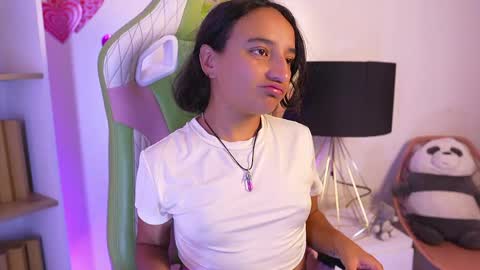 mily online show from 22, 5, 2026