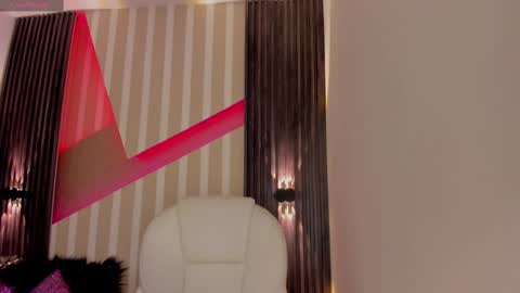 Emily online show from 3, 3, 2025