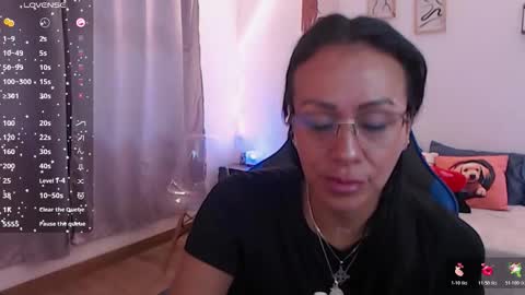 emily leroy. online show from 29, 10, 2025