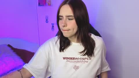 Snapshot of emily_lindey_ chatting on 28, 2, 2026 Emily Lindey online show from 28, 2, 2026