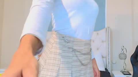 Emily online show from 22, 11, 2025