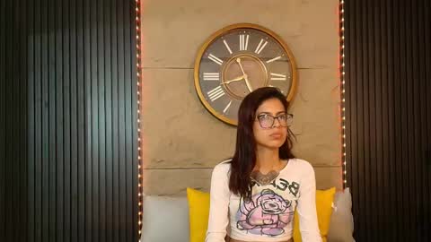 Emily online show from 22, 4, 2026