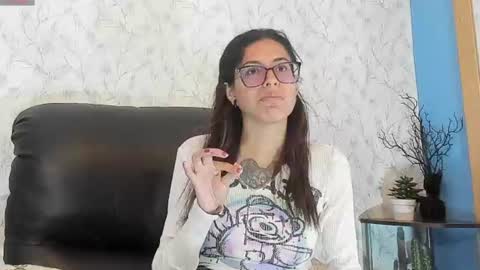 Snapshot of emily_loperaa chatting on 23, 7, 2026 Emily online show from 23, 7, 2026