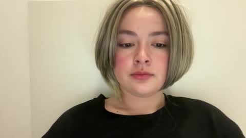 Snapshot of emily_morning_dew chatting on 26, 4, 2026 emily_morning_dew online show from 26, 4, 2026