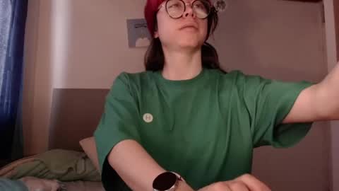 Snapshot of emily_pearl_ chatting on 27, 1, 2025 emily_pearl_ online show from 27, 1, 2025