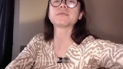 Snapshot of emily_pearl_ chatting on 11, 2, 2025 emily_pearl_ online show from 11, 2, 2025