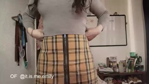 emily_pearl_ online show from 24, 7, 2026