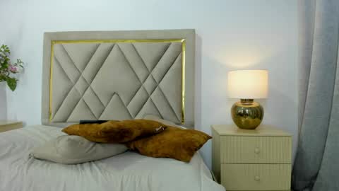 Emily online show from 16, 4, 2026