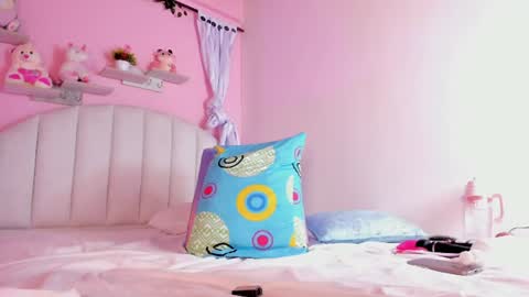 Snapshot of emily_restrepoo chatting on 22, 7, 2026 Emily online show from 22, 7, 2026