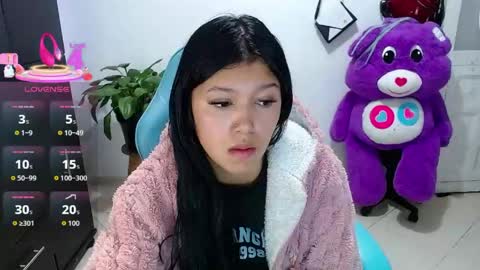       online show from 17, 4, 2026