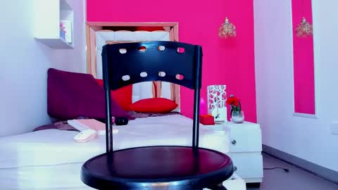 Emily online show from 14, 2, 2025