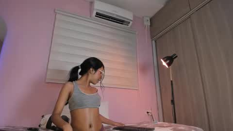 Emily online show from 12, 3, 2025