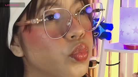 Snapshot of emily_sweett12 chatting on 21, 4, 2026 Emily online show from 21, 4, 2026