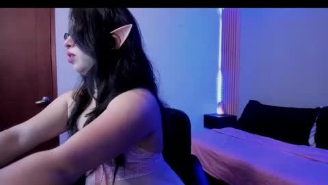  Vanesa  online show from 22, 4, 2026