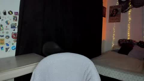Snapshot of emily_vader chatting on 12, 7, 2026 emily_vader online show from 12, 7, 2026