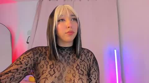 emily_walker4 online show from 1, 6, 2026