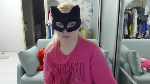 Emily online show from 7, 4, 2026