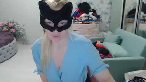 Snapshot of emily_york18 chatting on 25, 6, 2026 Emily online show from 25, 6, 2026
