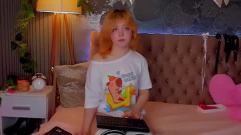 Baby Emelli online show from 17, 12, 2025